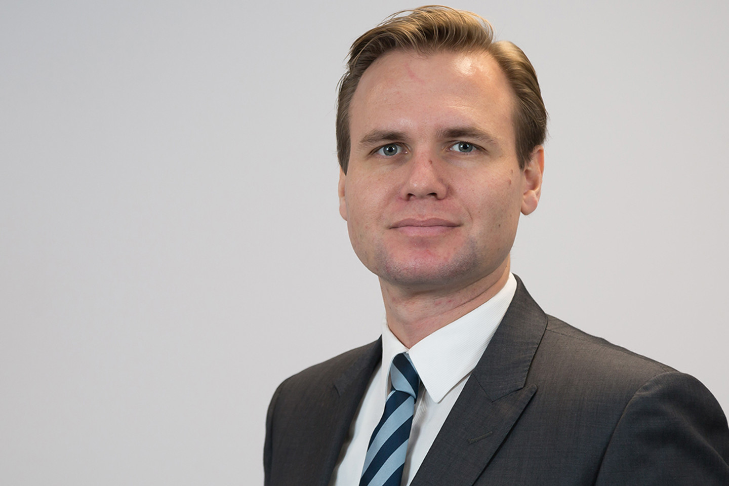 Headshot of Caleb Holder