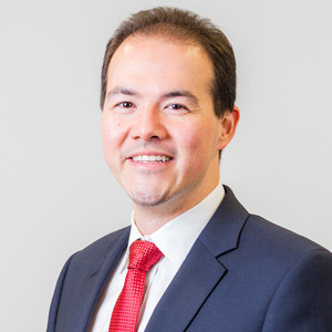 Headshot of Bruce MacNeil