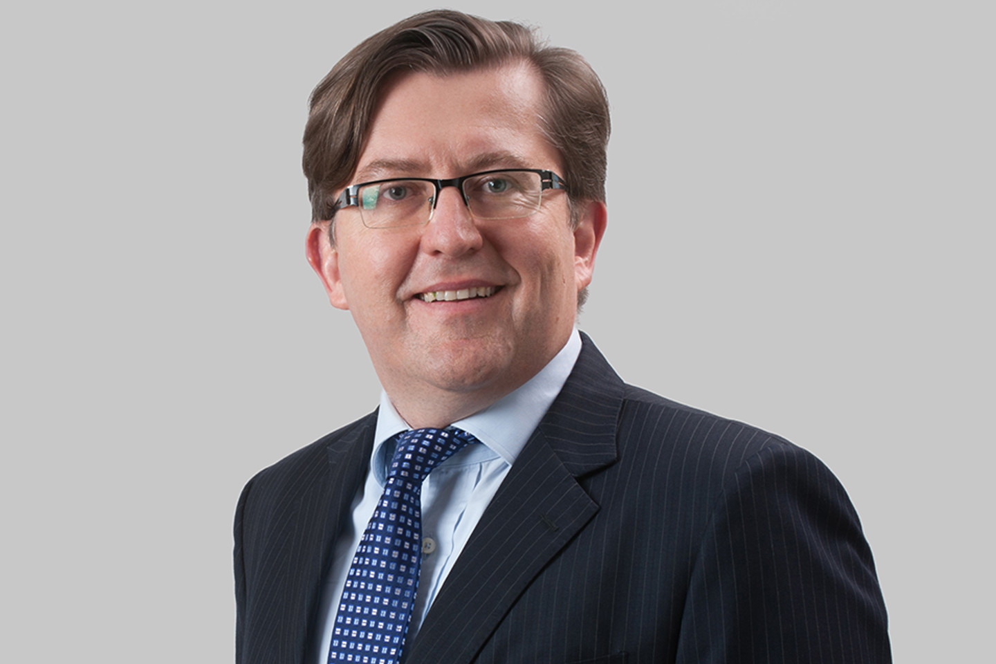 Headshot Anthony Oakes