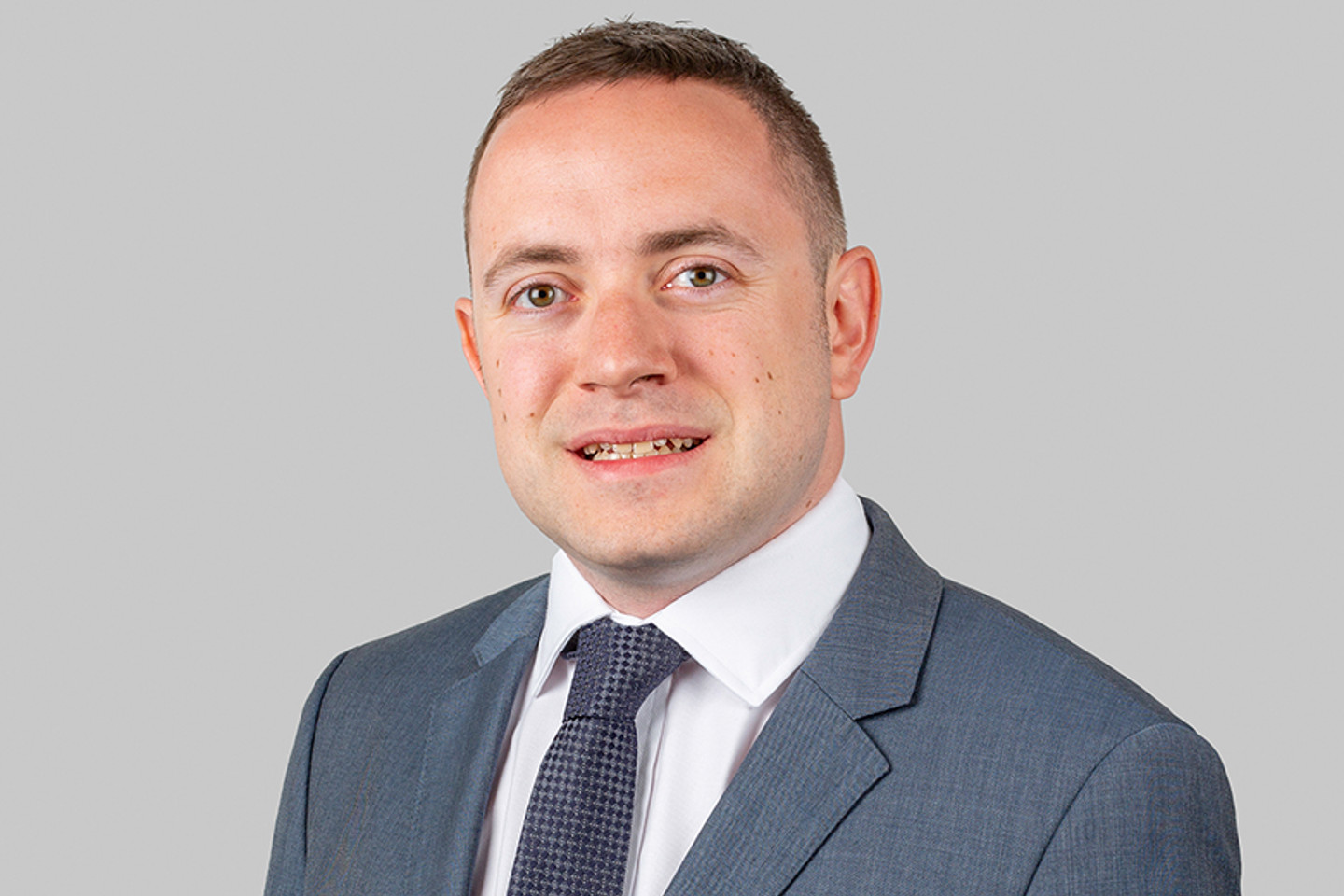 Headshot of Alex Fisher