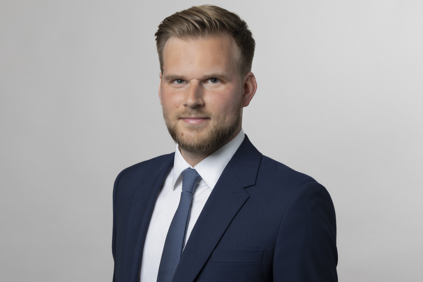 Headshot Joris Reinert