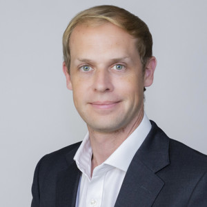 Headshot of Matt Guthrie