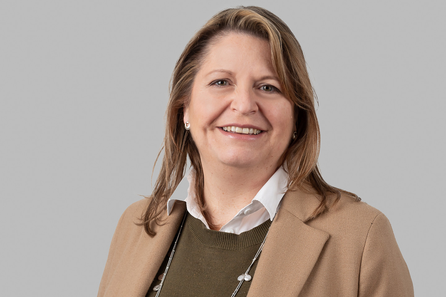 Headshot Nicola Carroll
