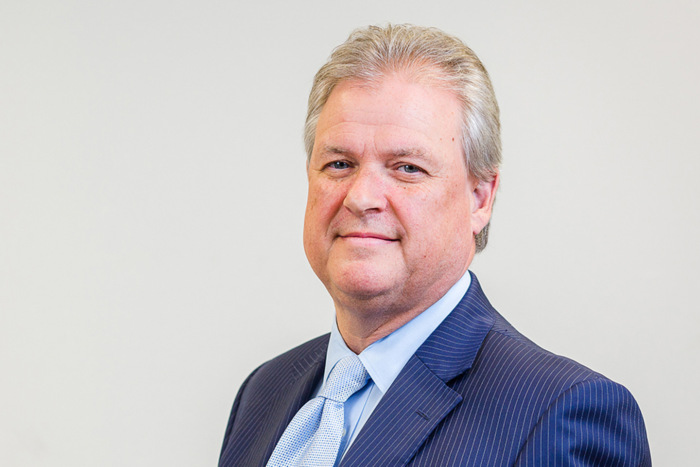 Headshot of Tim Bechelet