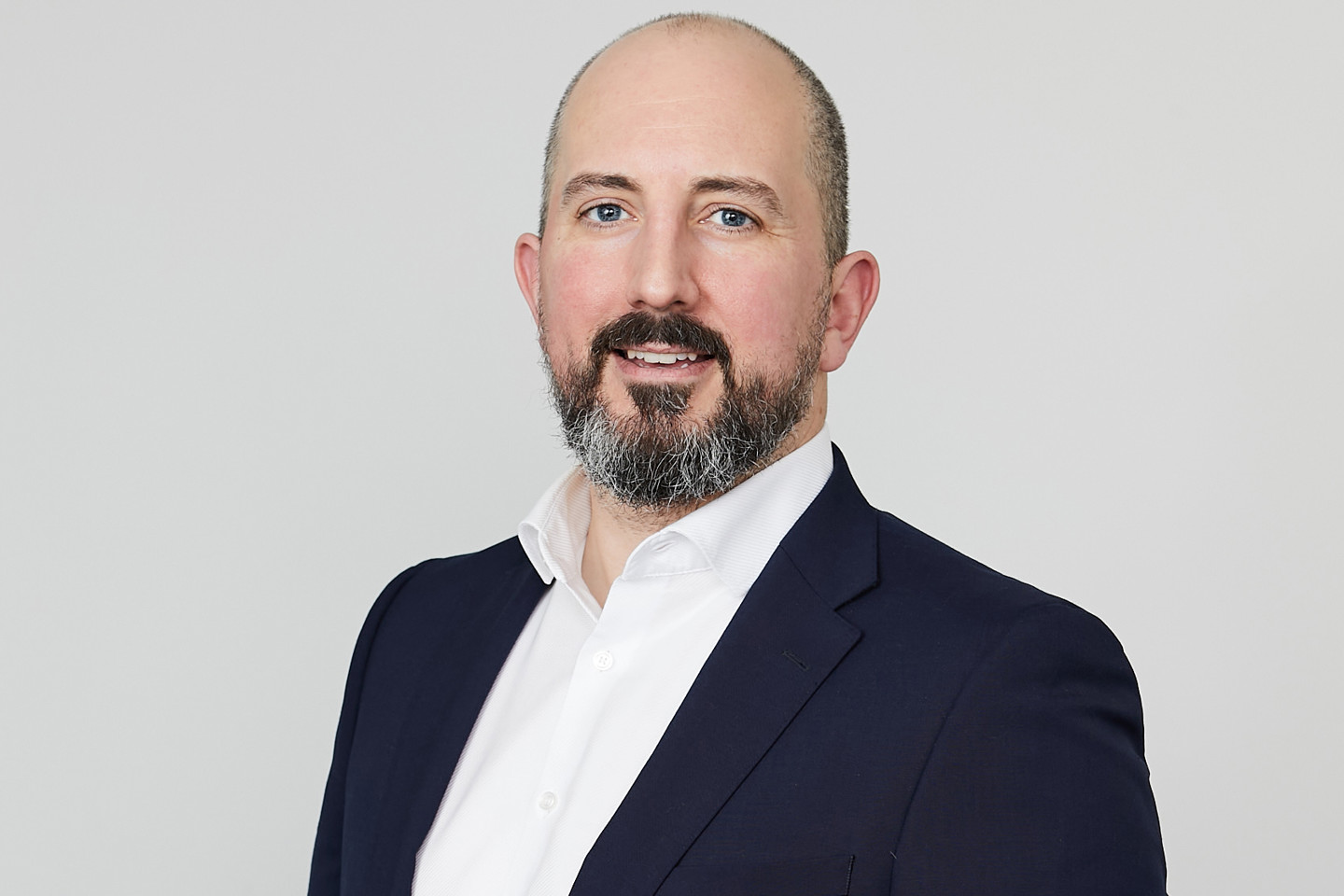Headshot Oisín McLoughlin