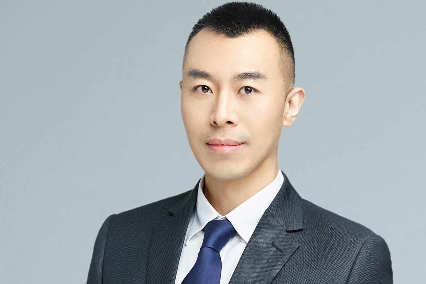Headshot of Davy Guan